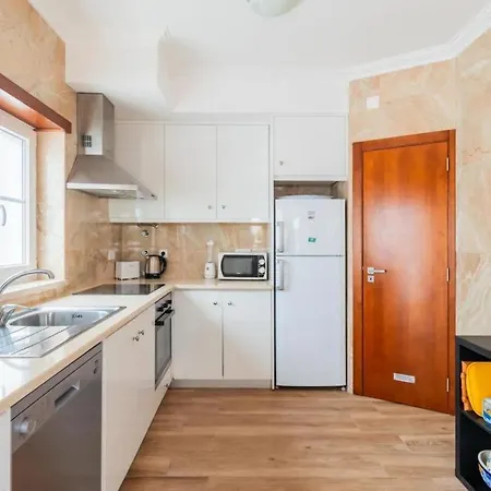 Donothing House - - Baleal *