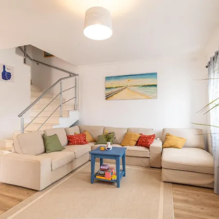 Donothing House - - Vakantiehuis Baleal