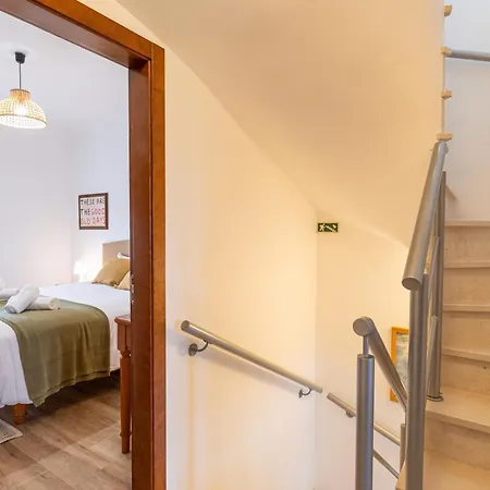 Vakantiehuis Donothing House - - Baleal
