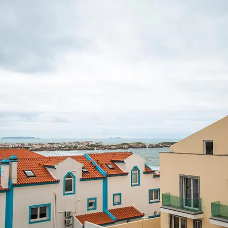 Vakantiehuis Donothing House - - Baleal