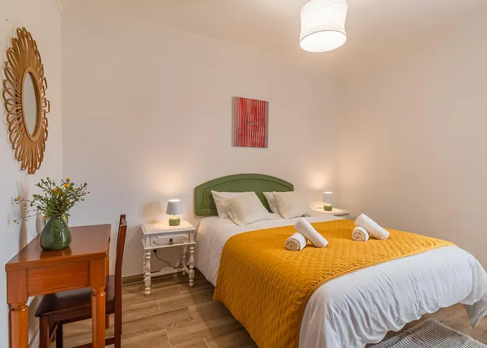 Donothing House - - Ferienhaus *