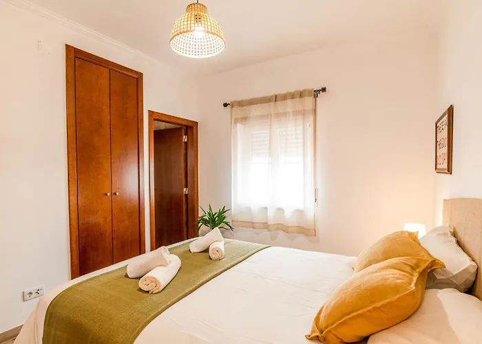 Donothing House - - Ferienhaus